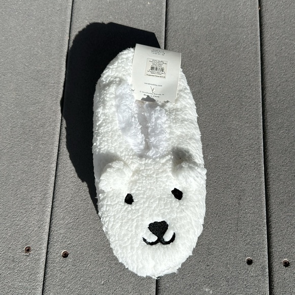 Vera Bradley Slippers Cozy Fleece Polar Bears - Picture 2 of 3